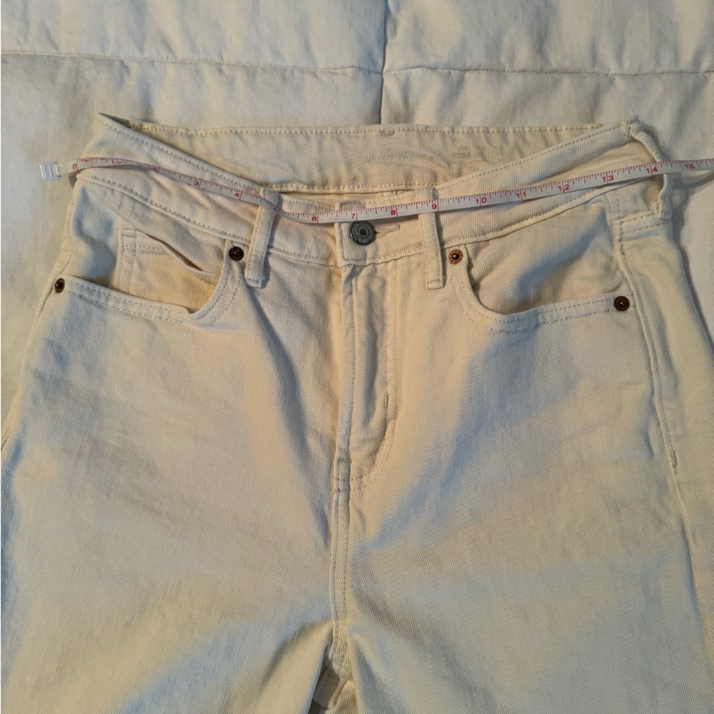 Old Navy Cream Wide Leg Jeans - Picture 5 of 7